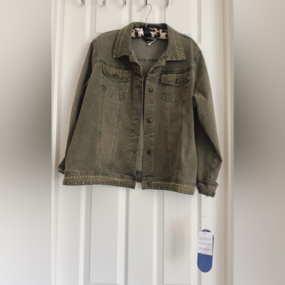 Studded Gray Denim Jacket - Picture 3 of 14